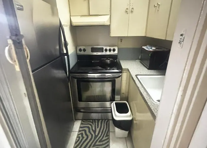 Apartment Hideaway At Club *